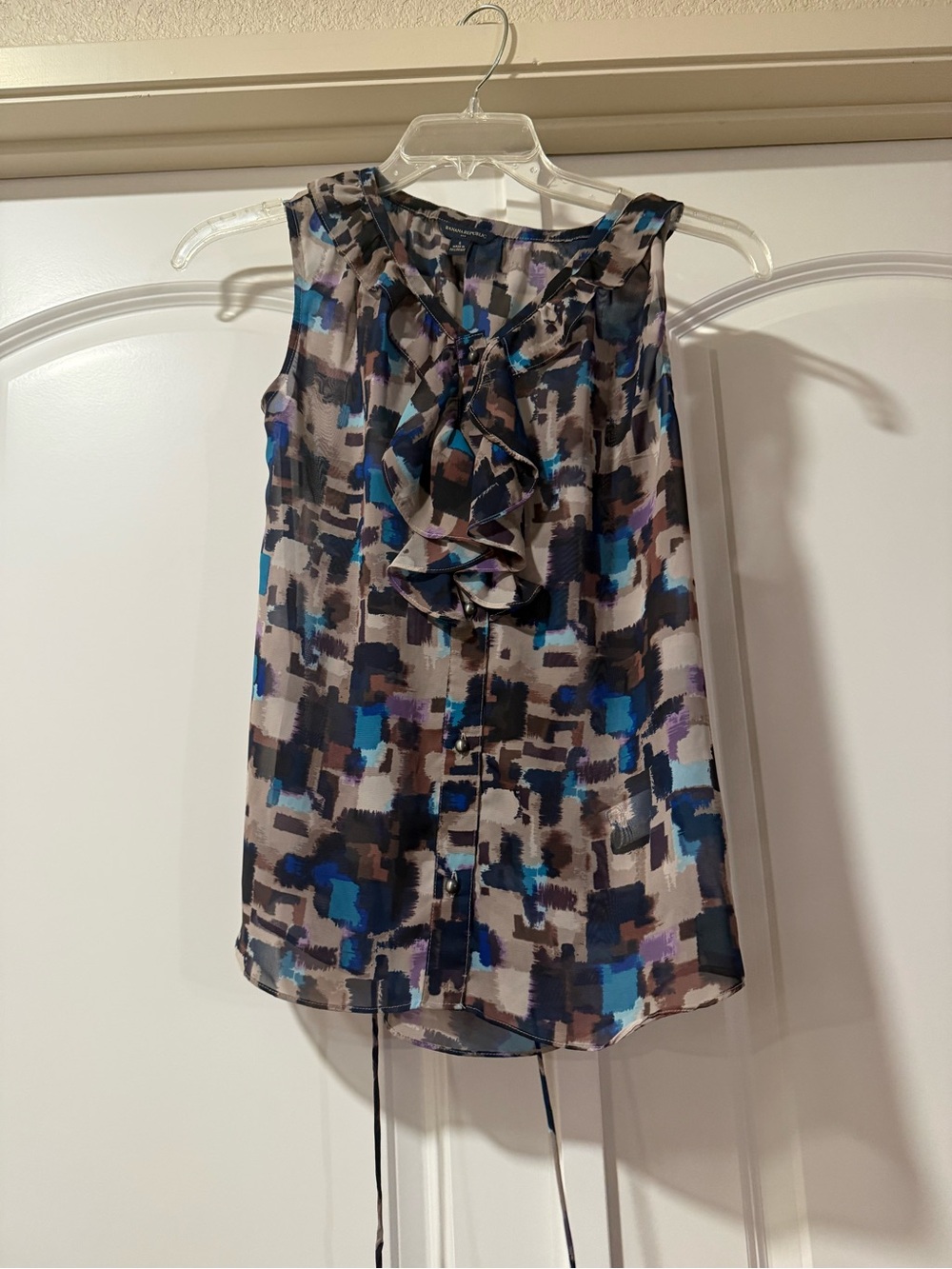 Banana Republic Factory Sleeveless Ruffle Front Blouse - Blue/Brown Size S